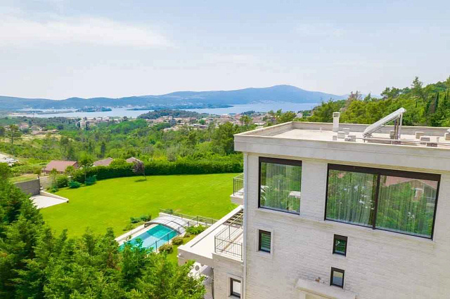 Einzigartige Villa in Tivat — photo 6